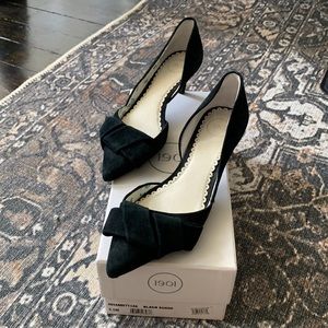 1901 Asbarrett-Lea black suede bow kitten heels